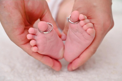 广州代怀供卵公司1岁宝宝玩具